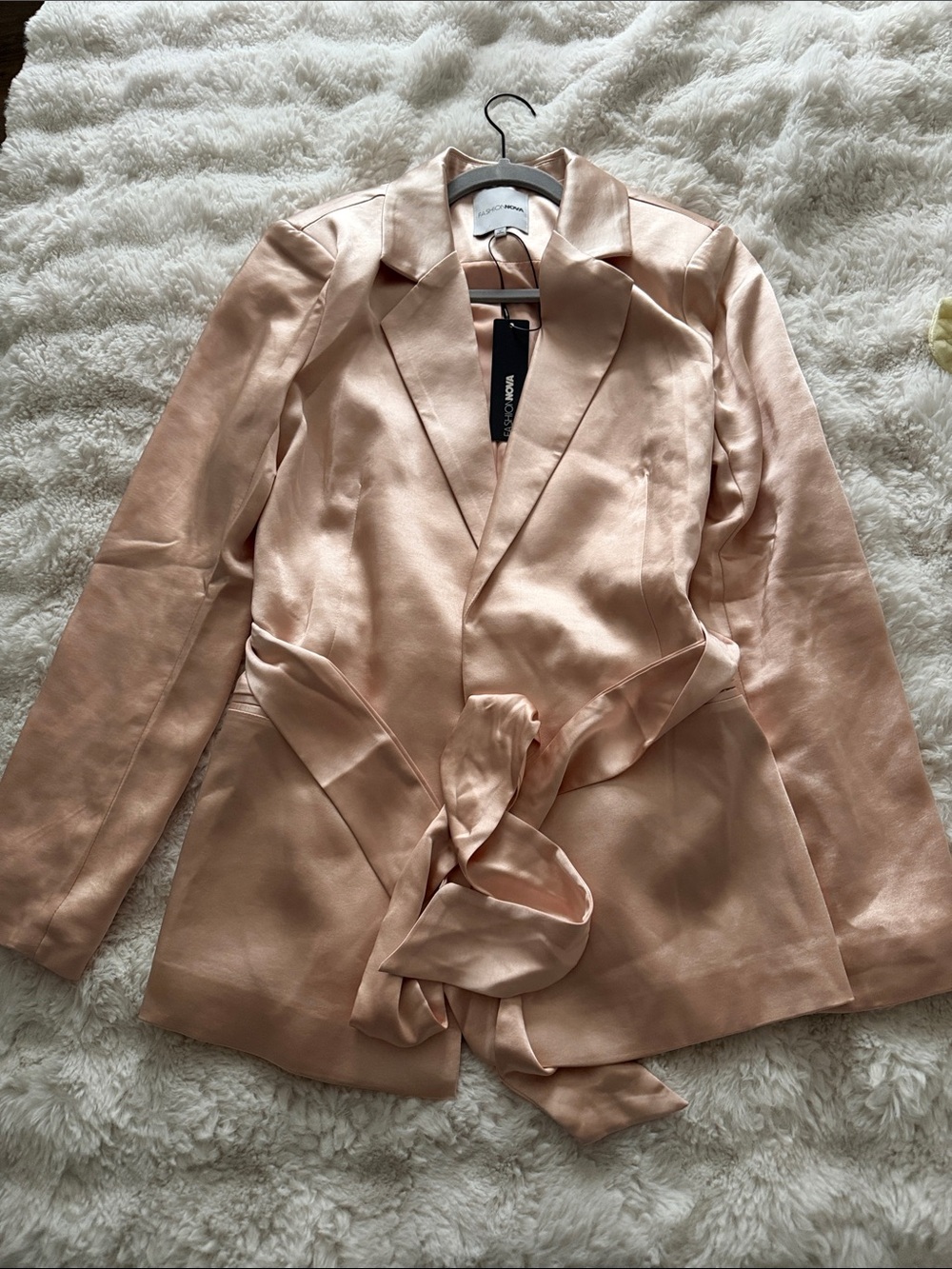 Fashion Nova Satin Tie-Waist Blazer in Blush